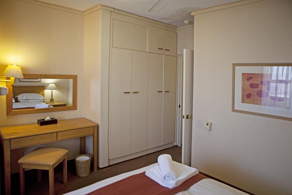 Brookes Hill Suites Hotel Port Elizabeth Extérieur photo