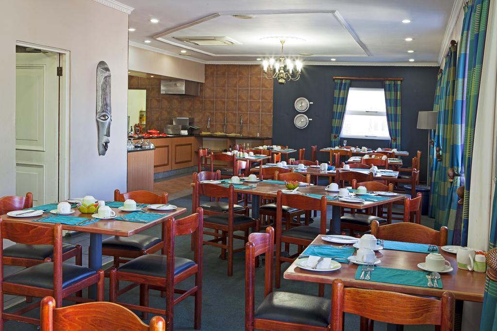 Brookes Hill Suites Hotel Port Elizabeth Extérieur photo