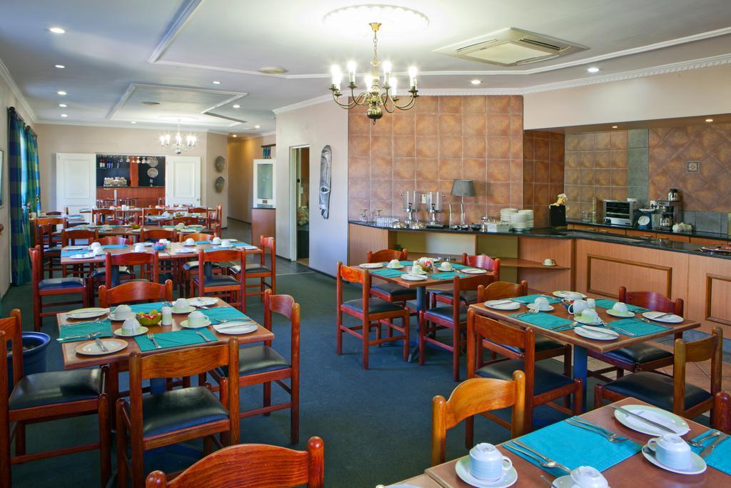 Brookes Hill Suites Hotel Port Elizabeth Extérieur photo