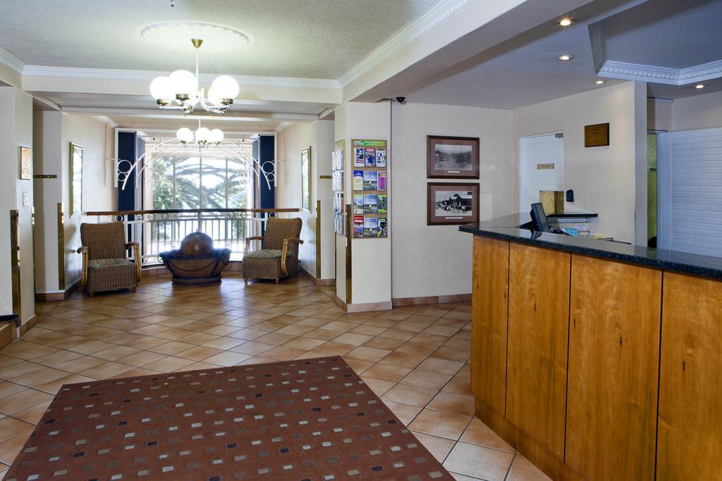 Brookes Hill Suites Hotel Port Elizabeth Extérieur photo